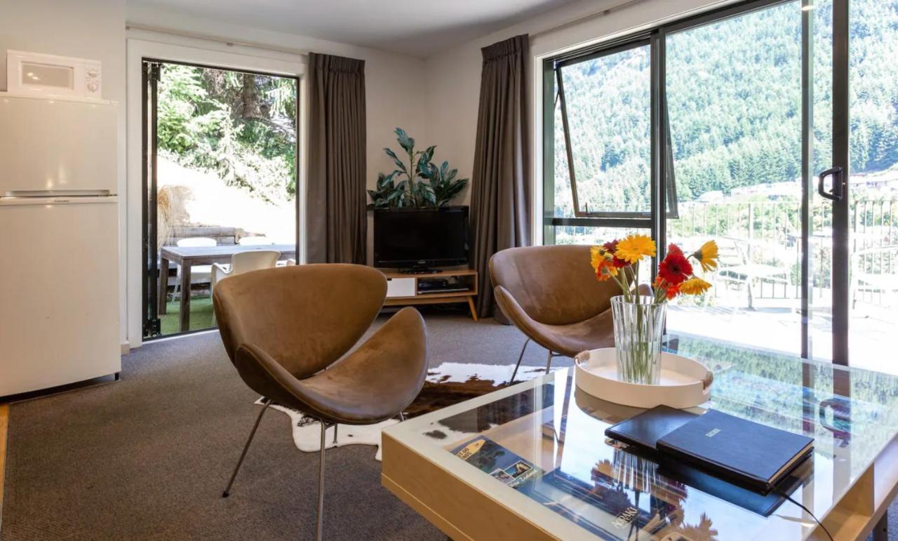 Апартаменты Alpine Retreat Квинстаун Экстерьер фото